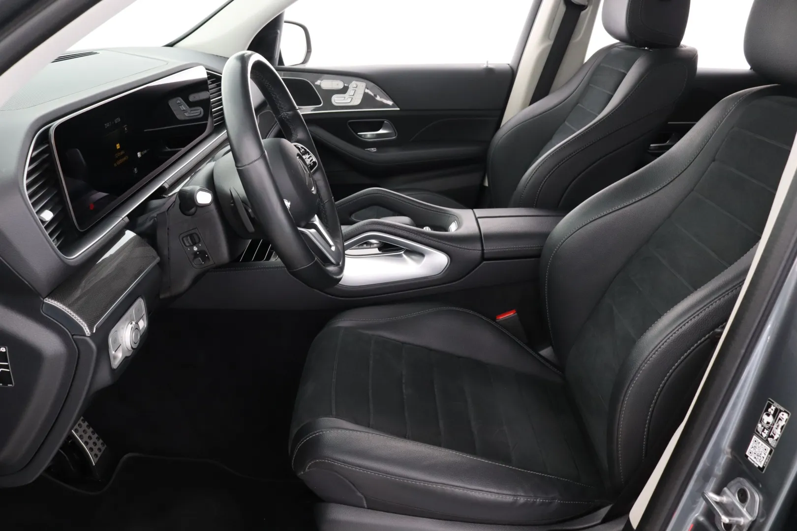 MERCEDES-BENZ GLE OZE-538 carousel image