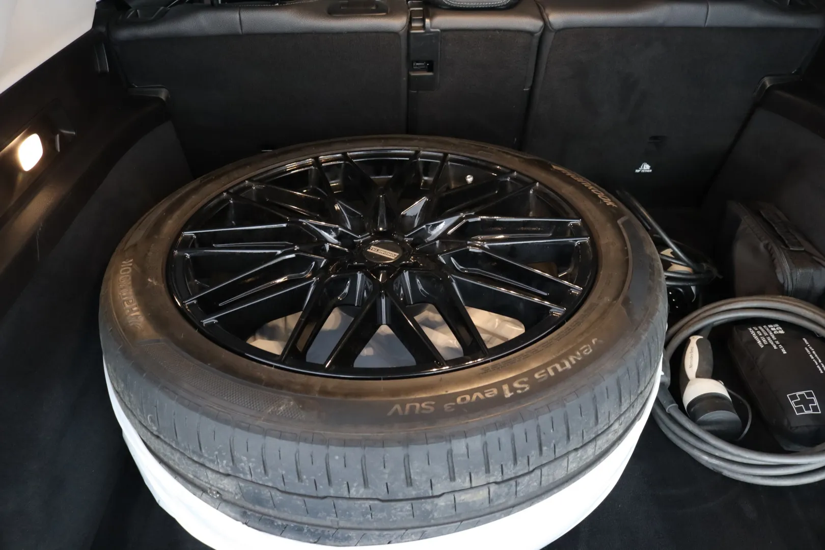 MERCEDES-BENZ GLE OZE-538 carousel image