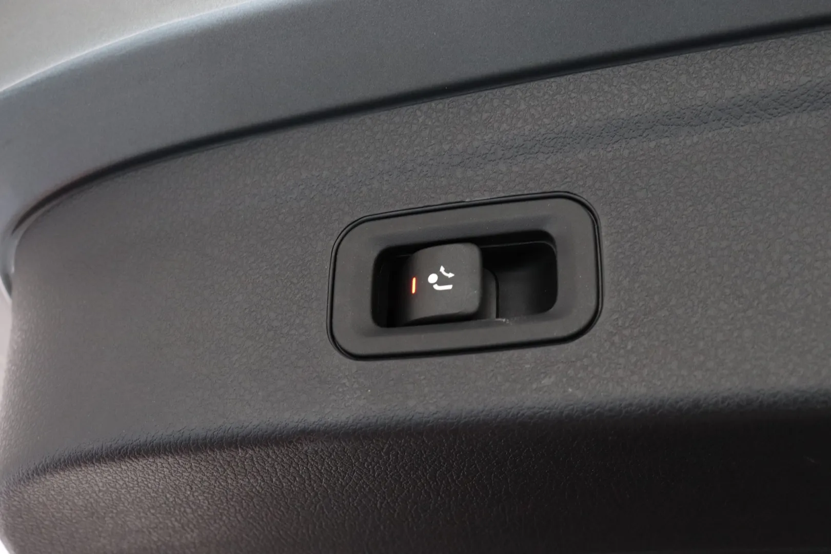 MERCEDES-BENZ GLE OZE-538 carousel image