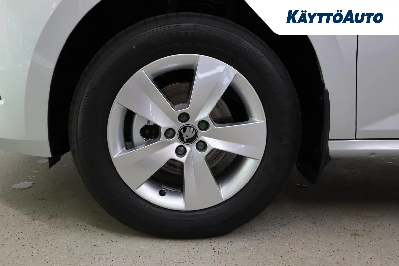 Skoda Kamiq EVJ-648 carousel image