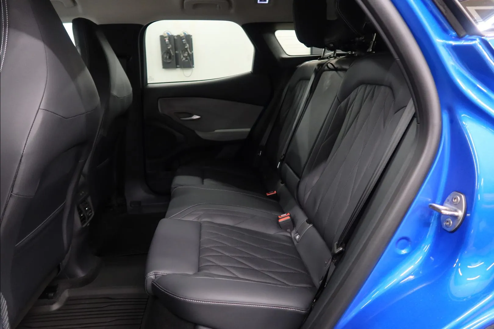 Ford Explorer CSE-427 carousel image