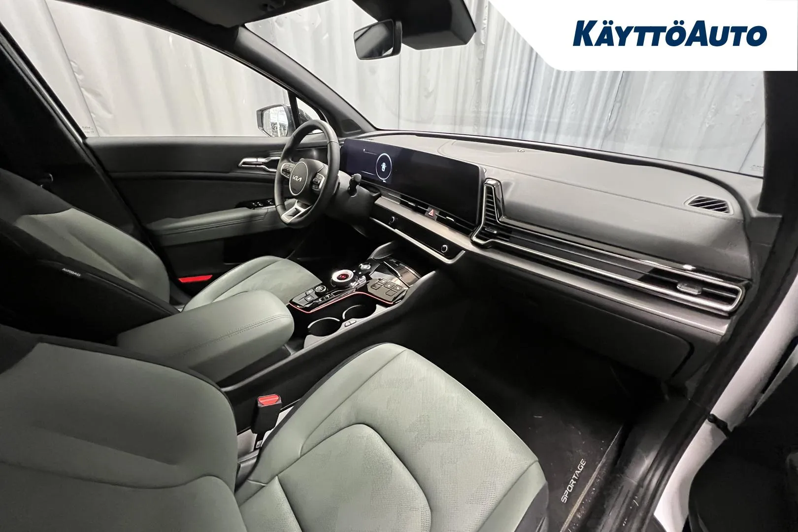 Kia Sportage GRA-759 carousel image