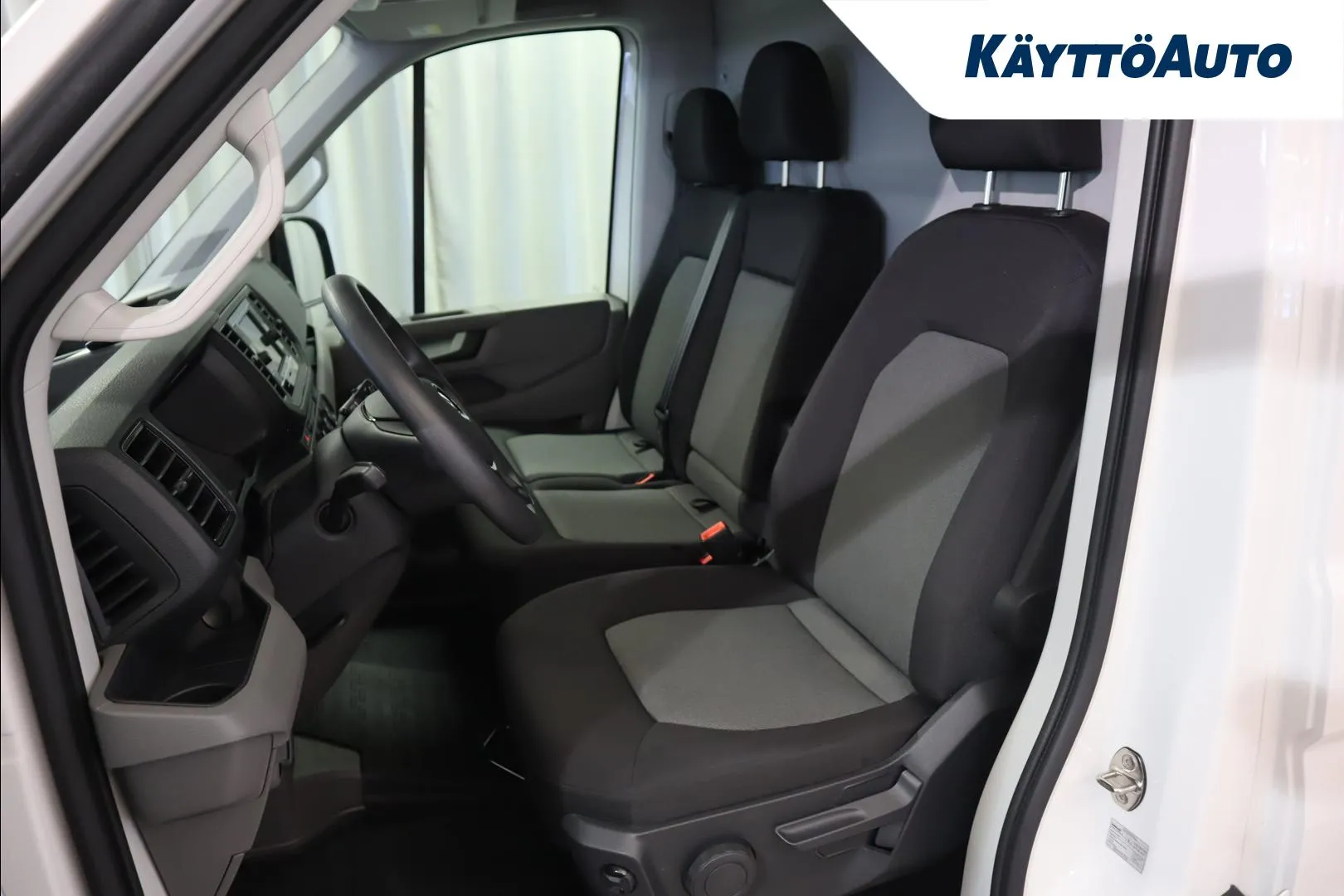 Volkswagen Crafter IRH-958 carousel image