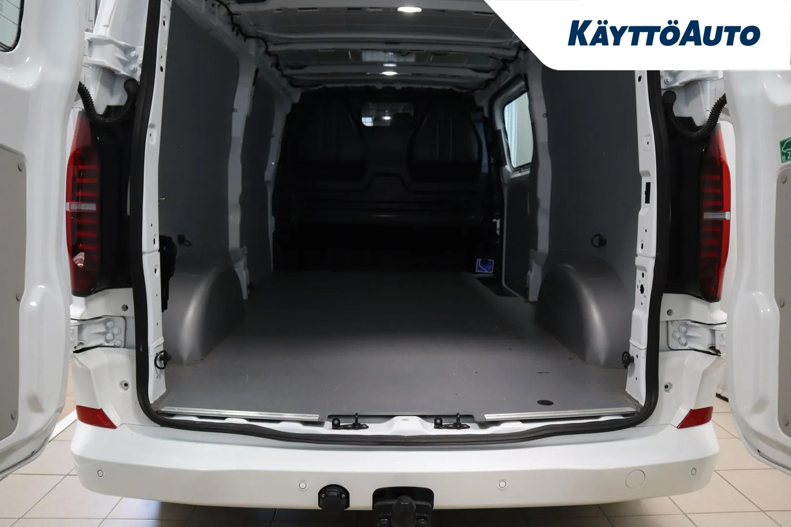 Volkswagen Transporter MRM-749 carousel image