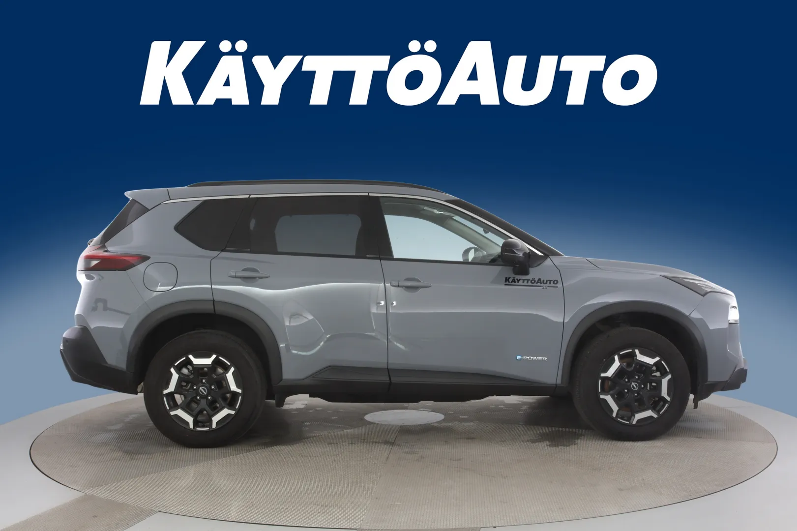 NISSAN X-Trail EVL-334 carousel image