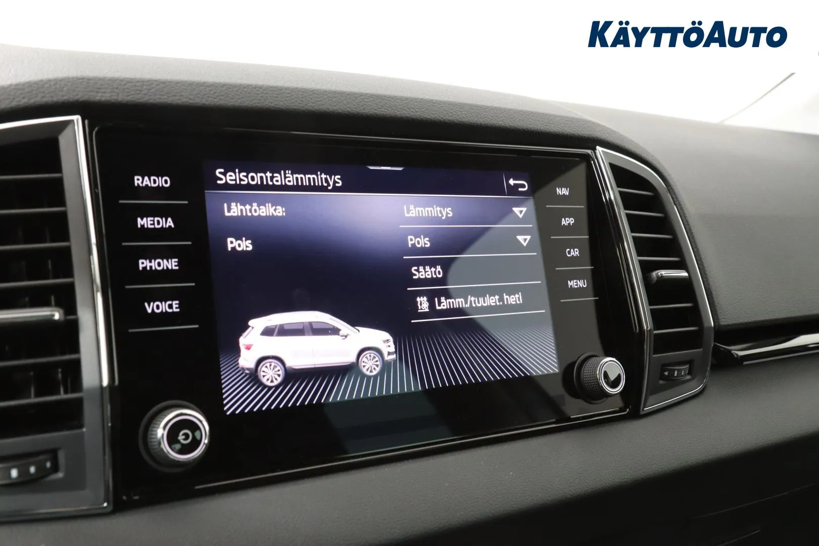 Skoda Karoq RXL-512 carousel image