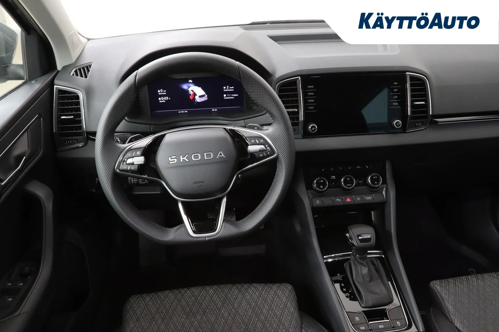 Skoda Karoq RXL-512 carousel image