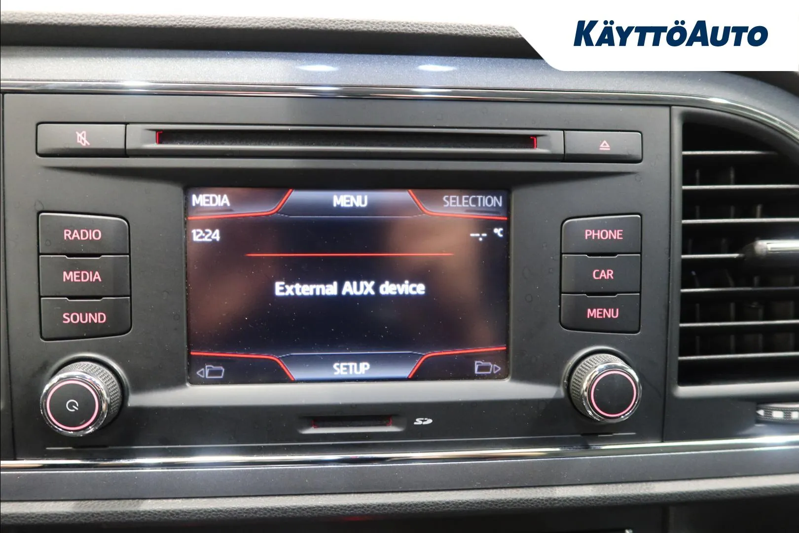 SEAT Leon ST BSL-612 carousel image