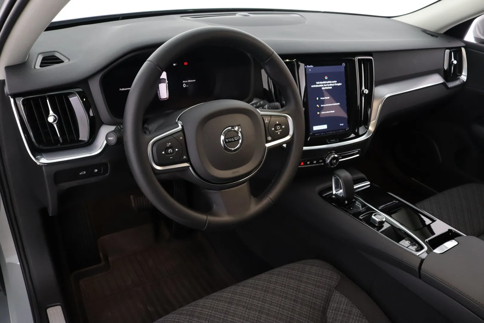 VOLVO V60 GPY-885 carousel image