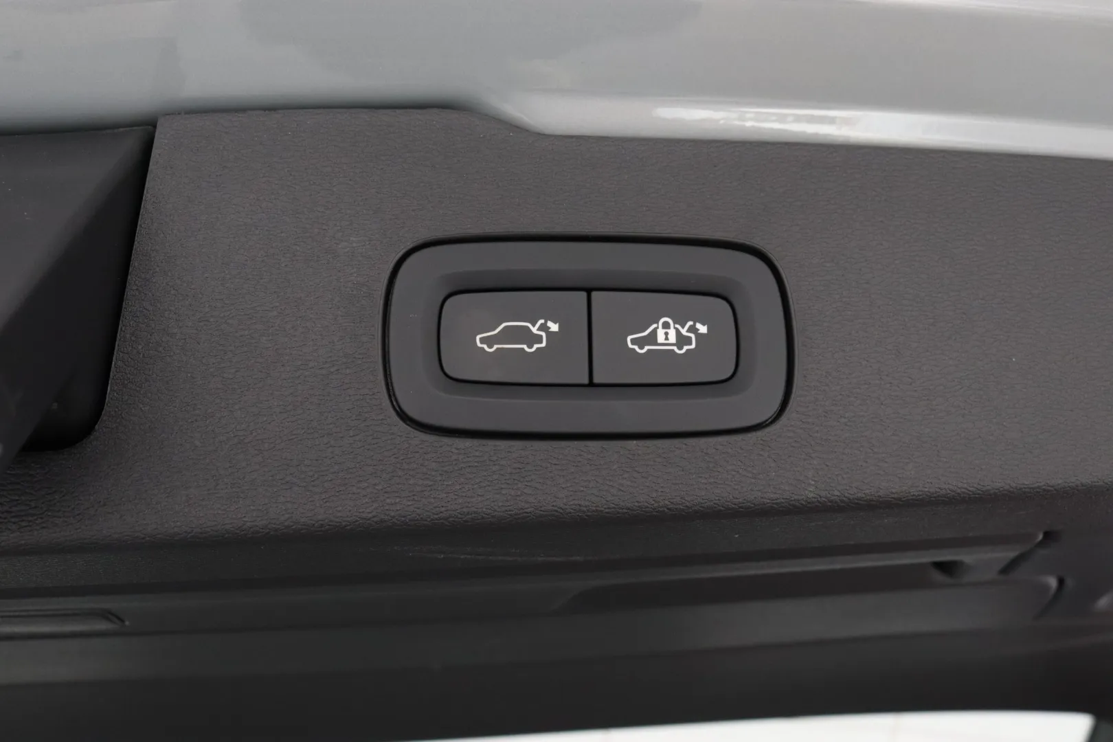 VOLVO V60 GPY-885 carousel image
