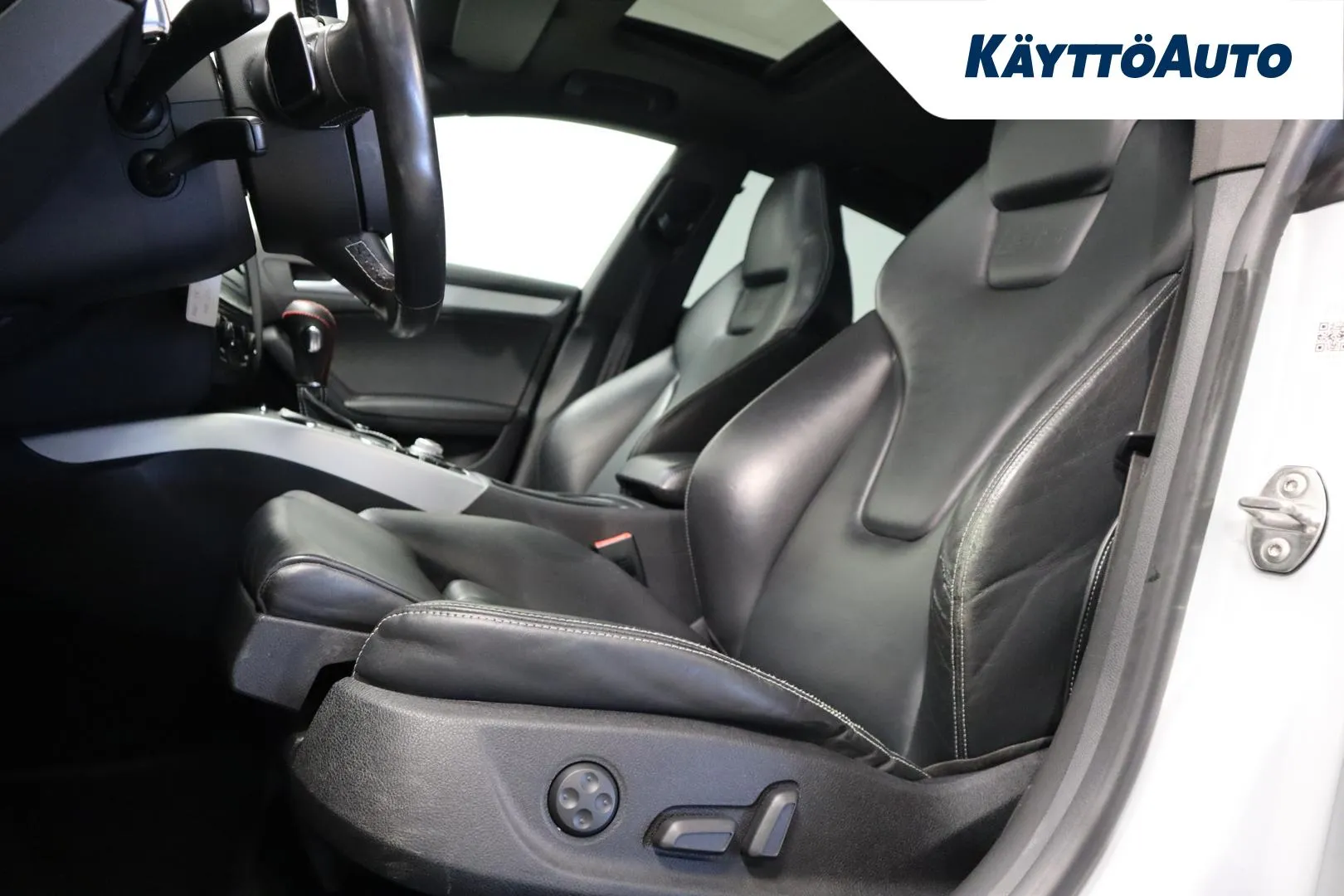 AUDI S5 IMB-271 carousel image