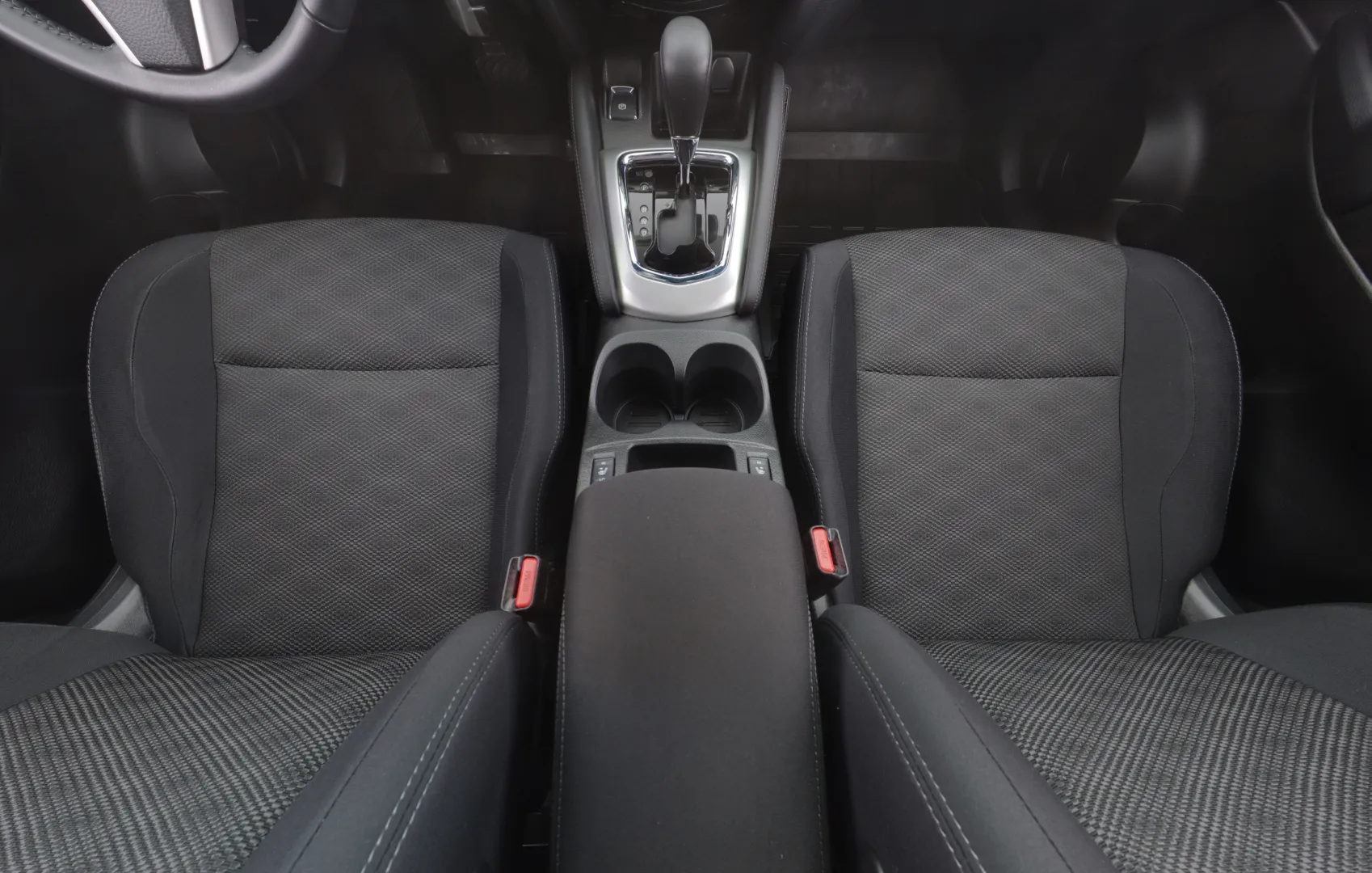 NISSAN Qashqai CKE-174 carousel image