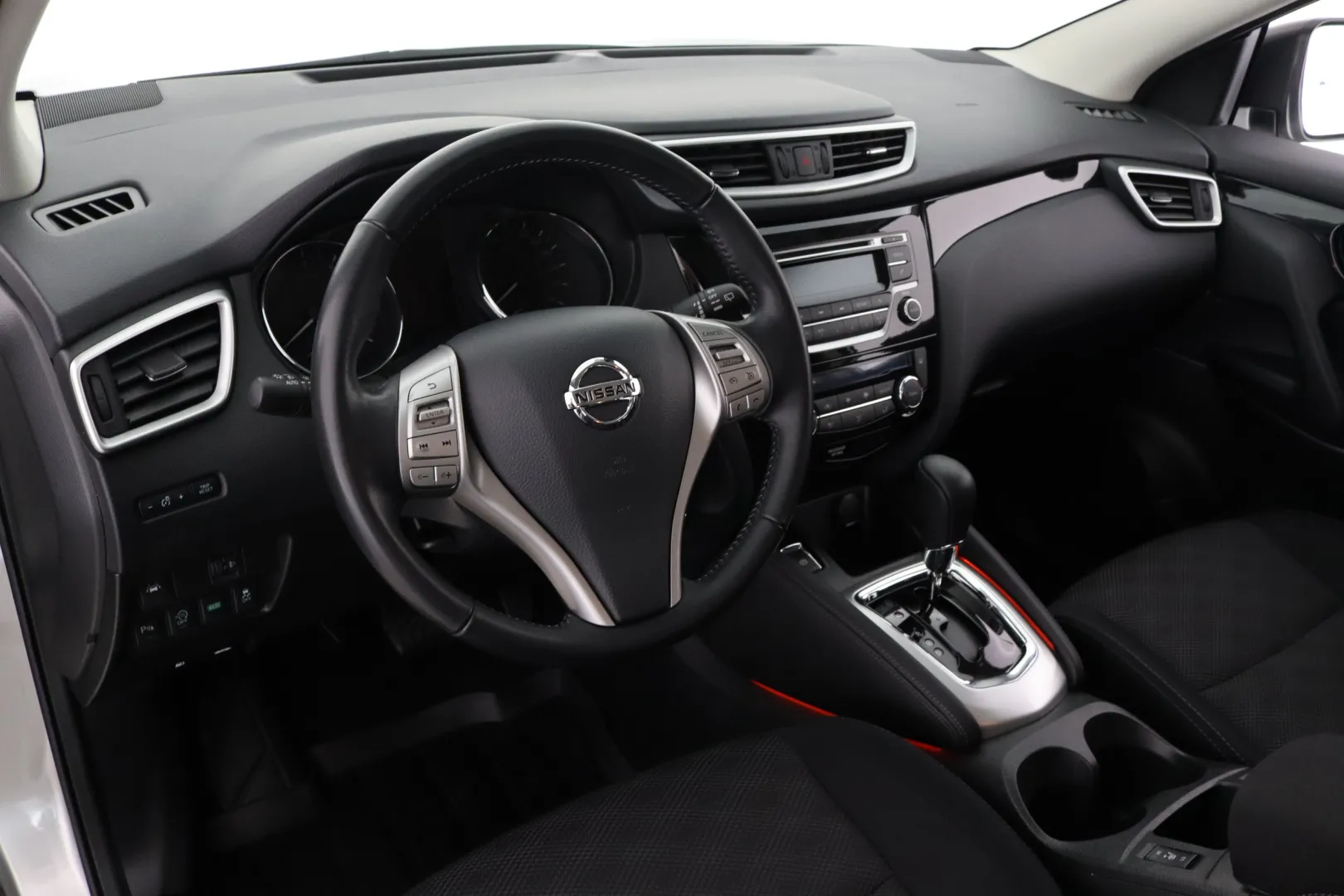 NISSAN Qashqai CKE-174 carousel image