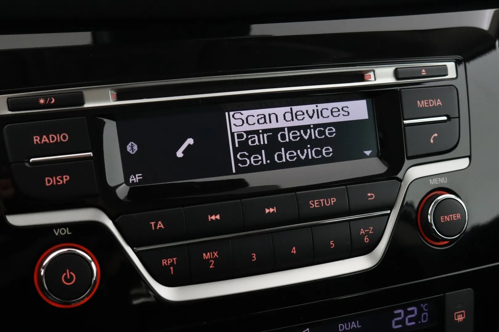 NISSAN Qashqai CKE-174 carousel image