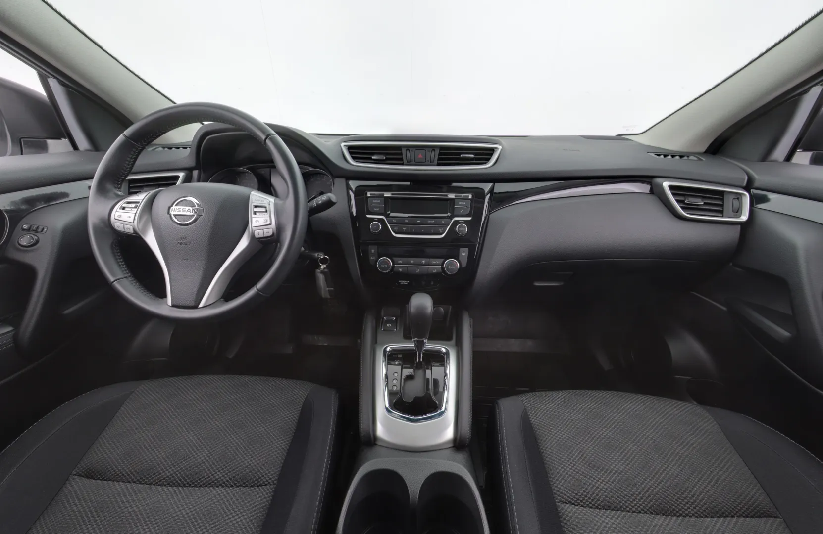 NISSAN Qashqai CKE-174 carousel image