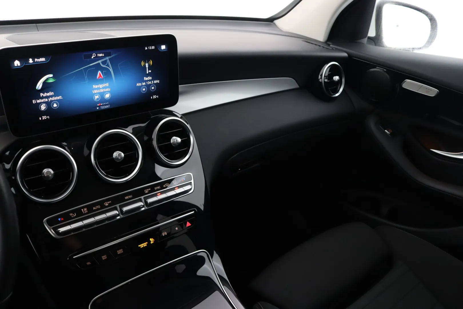 MERCEDES-BENZ GLC CNB-475 carousel image
