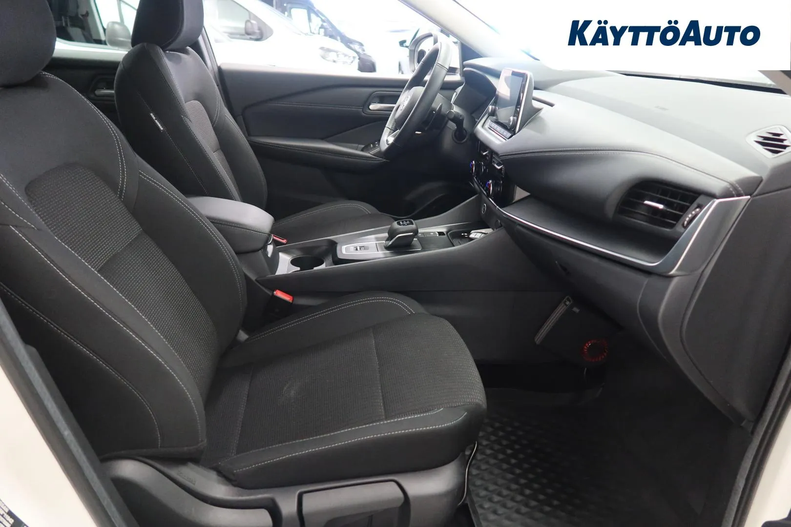 NISSAN Qashqai SOU-480 carousel image