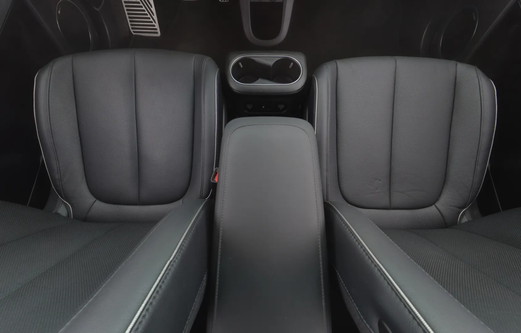 HYUNDAI IONIQ 5 FPB-511 carousel image