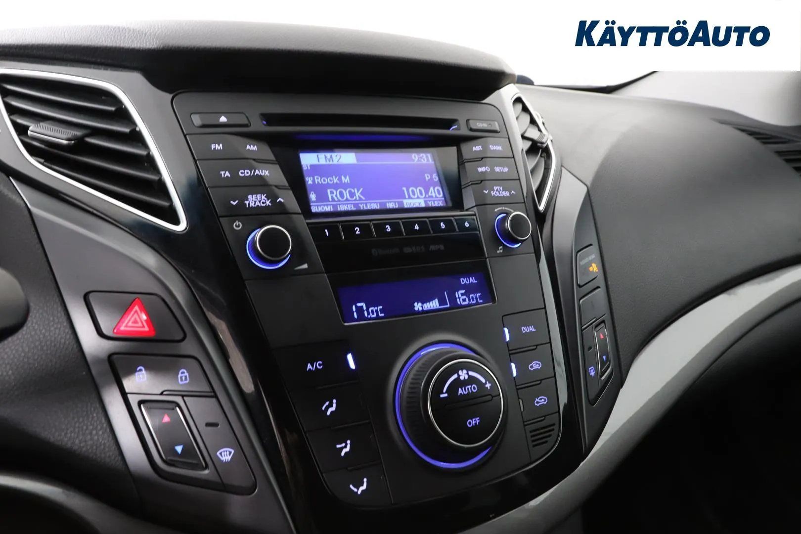 HYUNDAI i40 Wagon OTV-738 carousel image