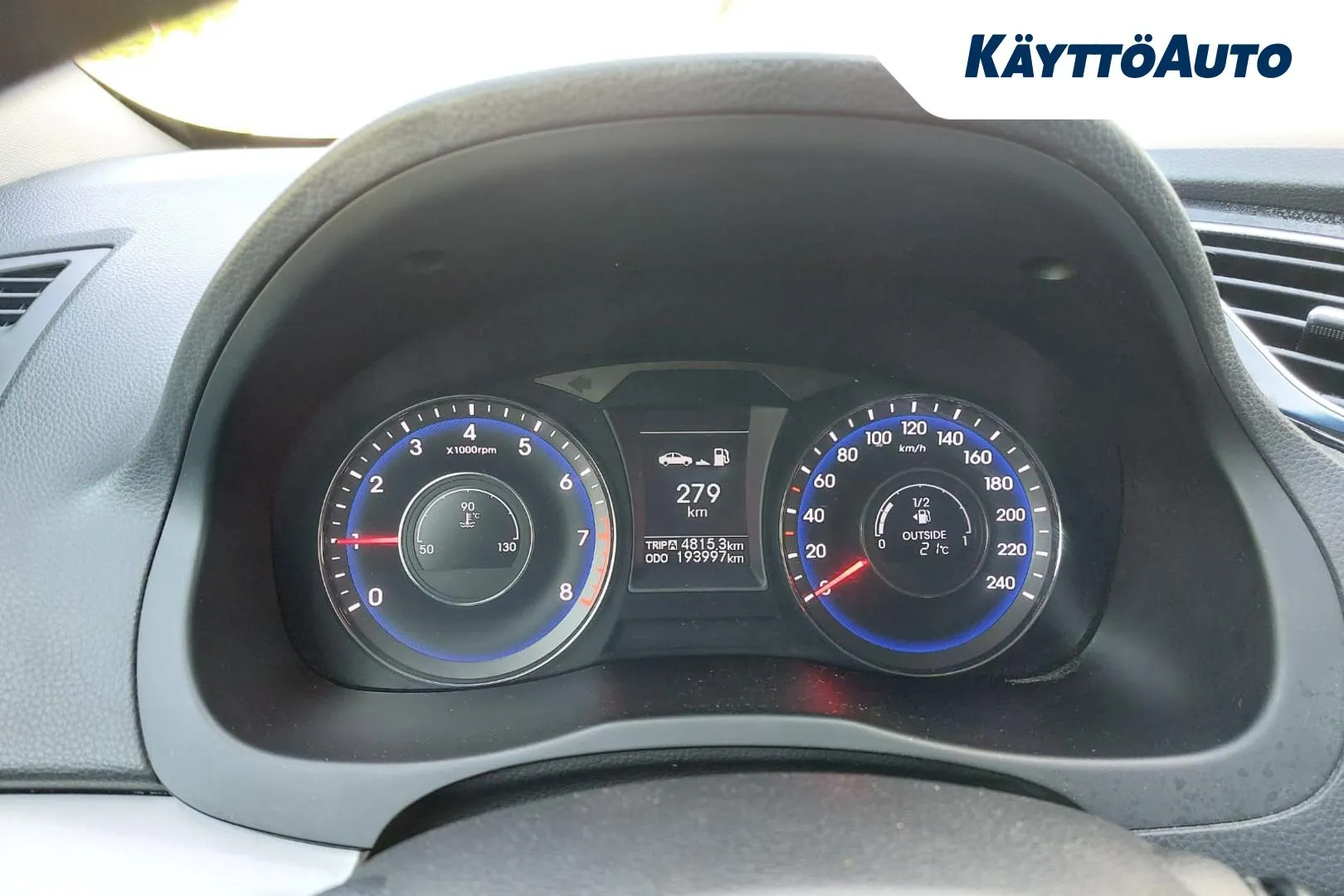 HYUNDAI i40 Wagon OTV-738 carousel image