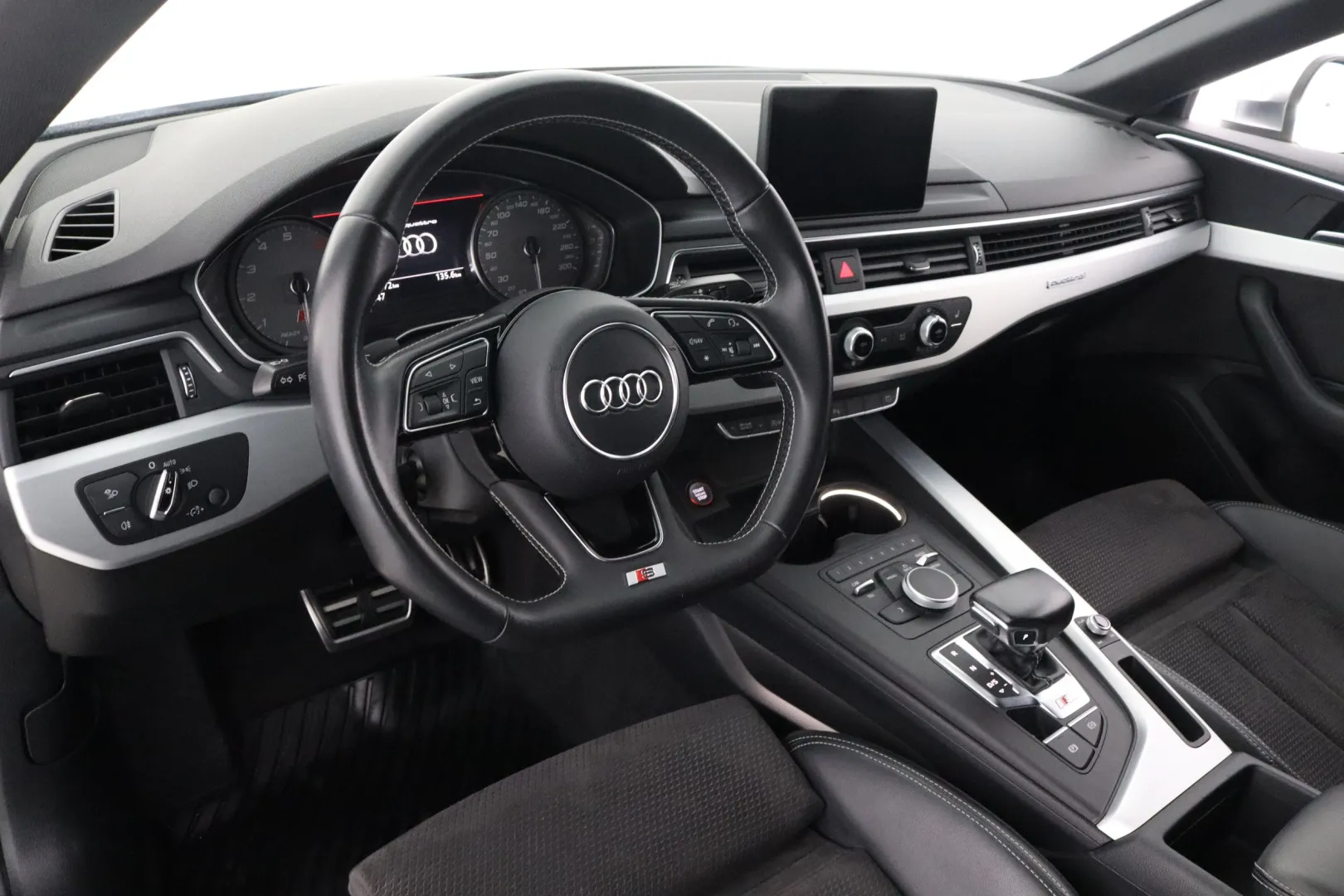 AUDI S5 LPS-390 carousel image