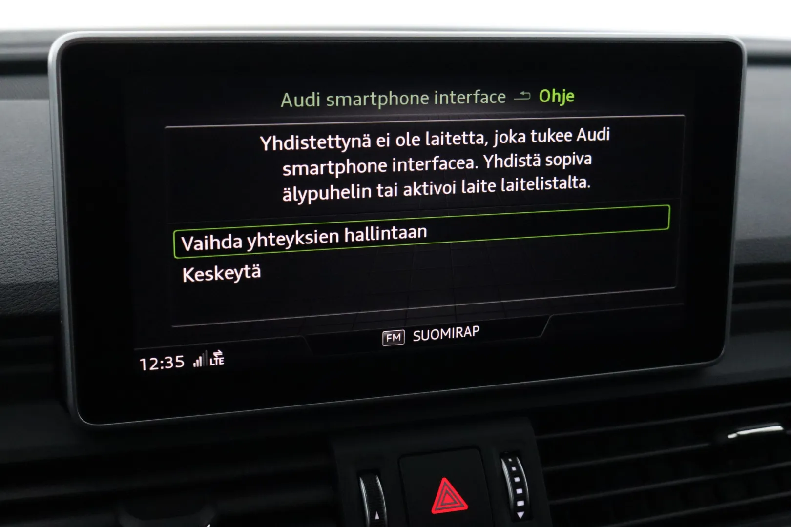 AUDI Q5 GPX-126 carousel image
