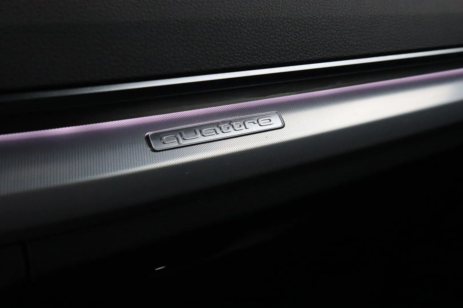AUDI Q5 GPX-126 carousel image