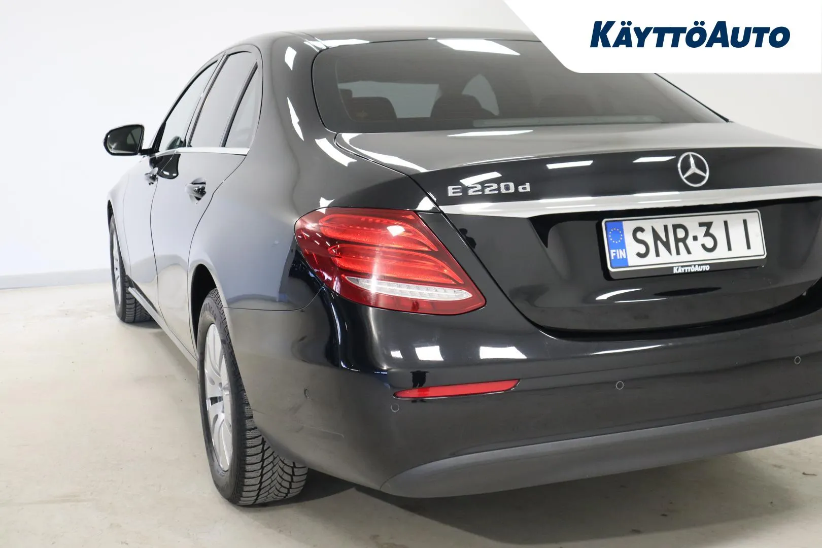 MERCEDES-BENZ E SNR-311 carousel image