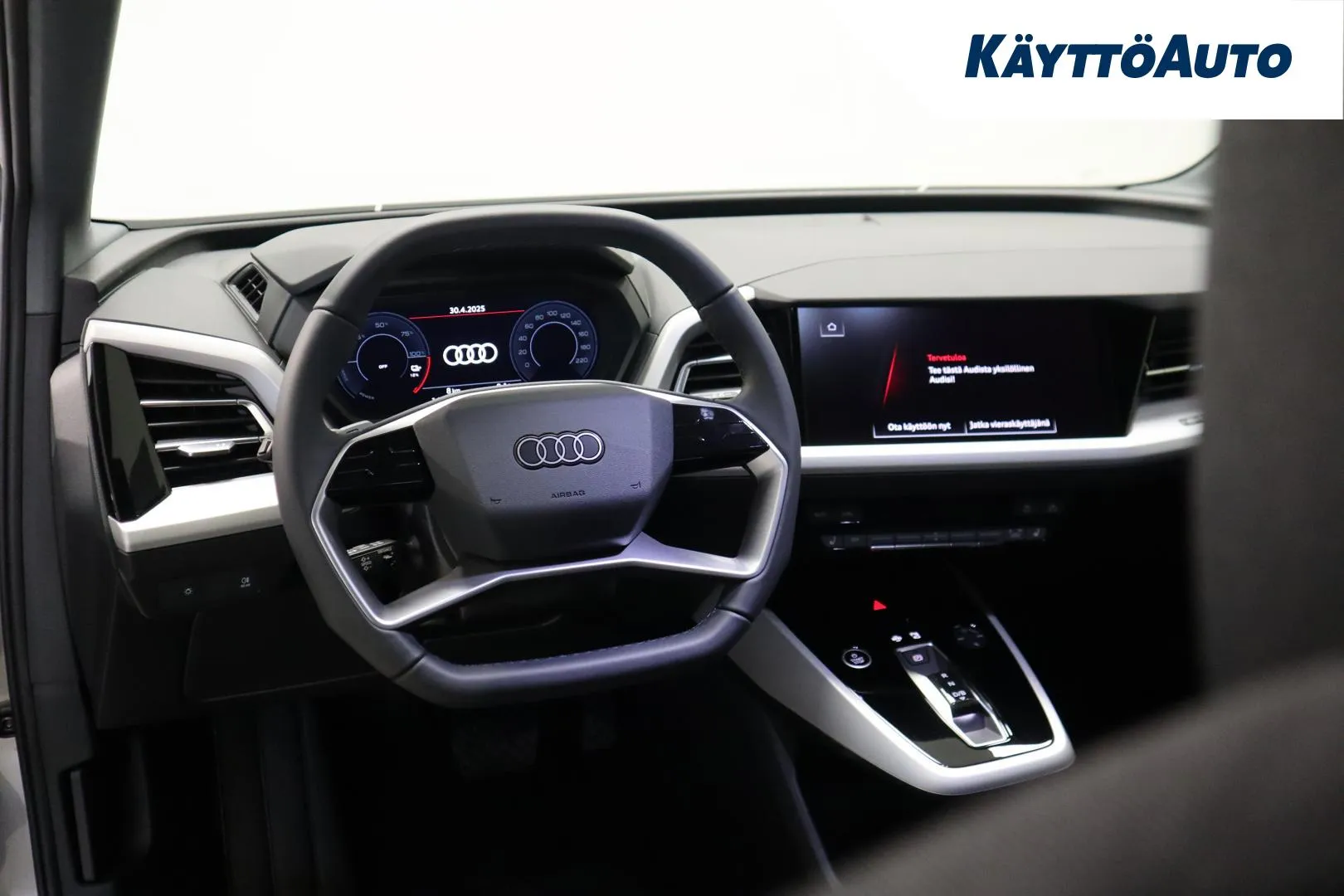 Audi Q4 e-tron SZH-323 carousel image