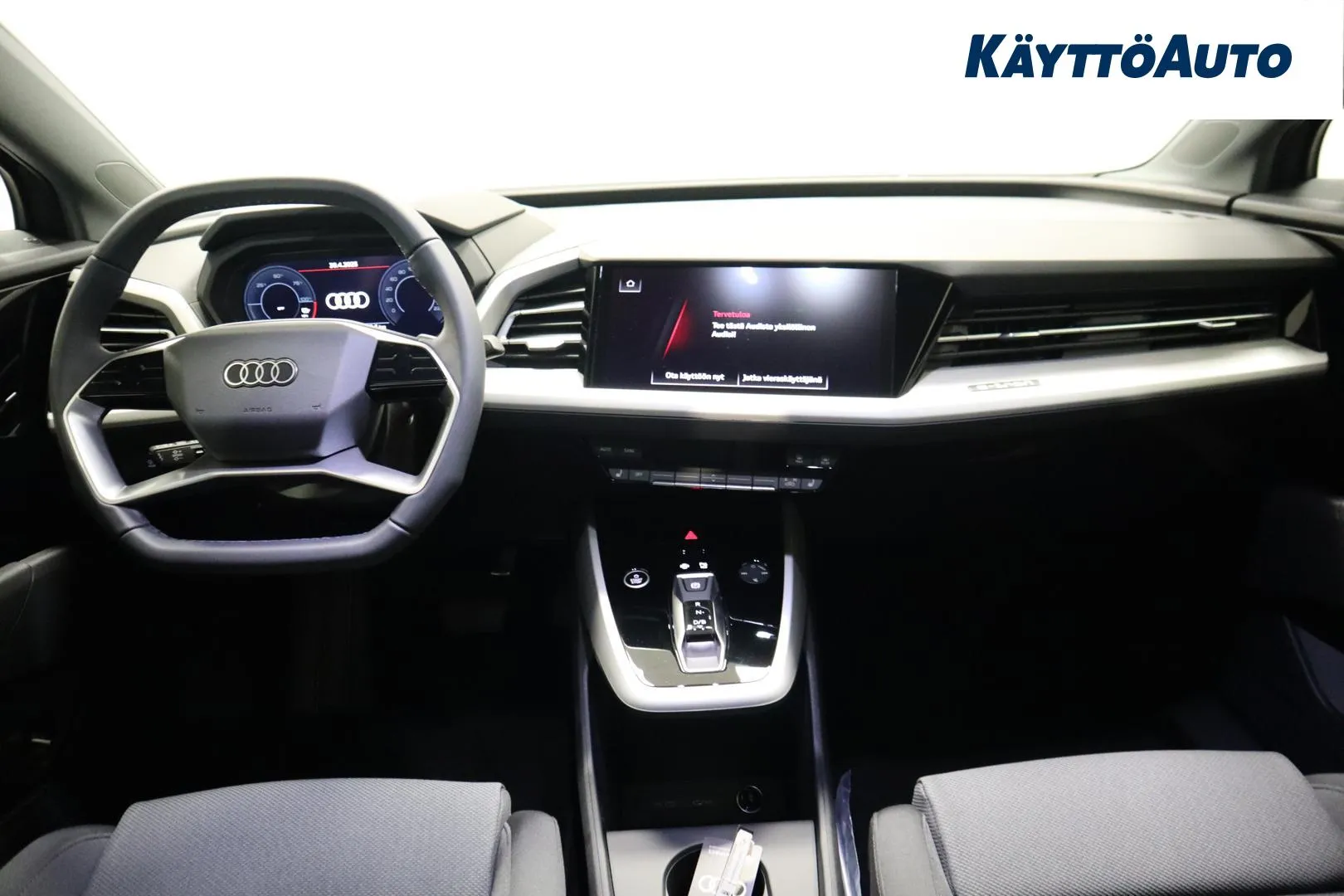 Audi Q4 e-tron SZH-323 carousel image