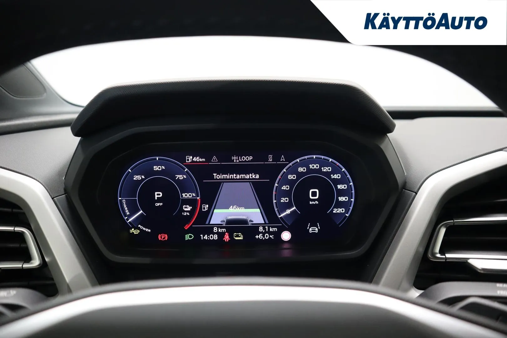 Audi Q4 e-tron SZH-323 carousel image