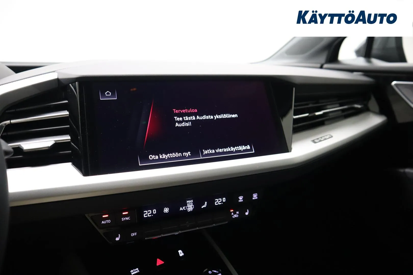 Audi Q4 e-tron SZH-323 carousel image