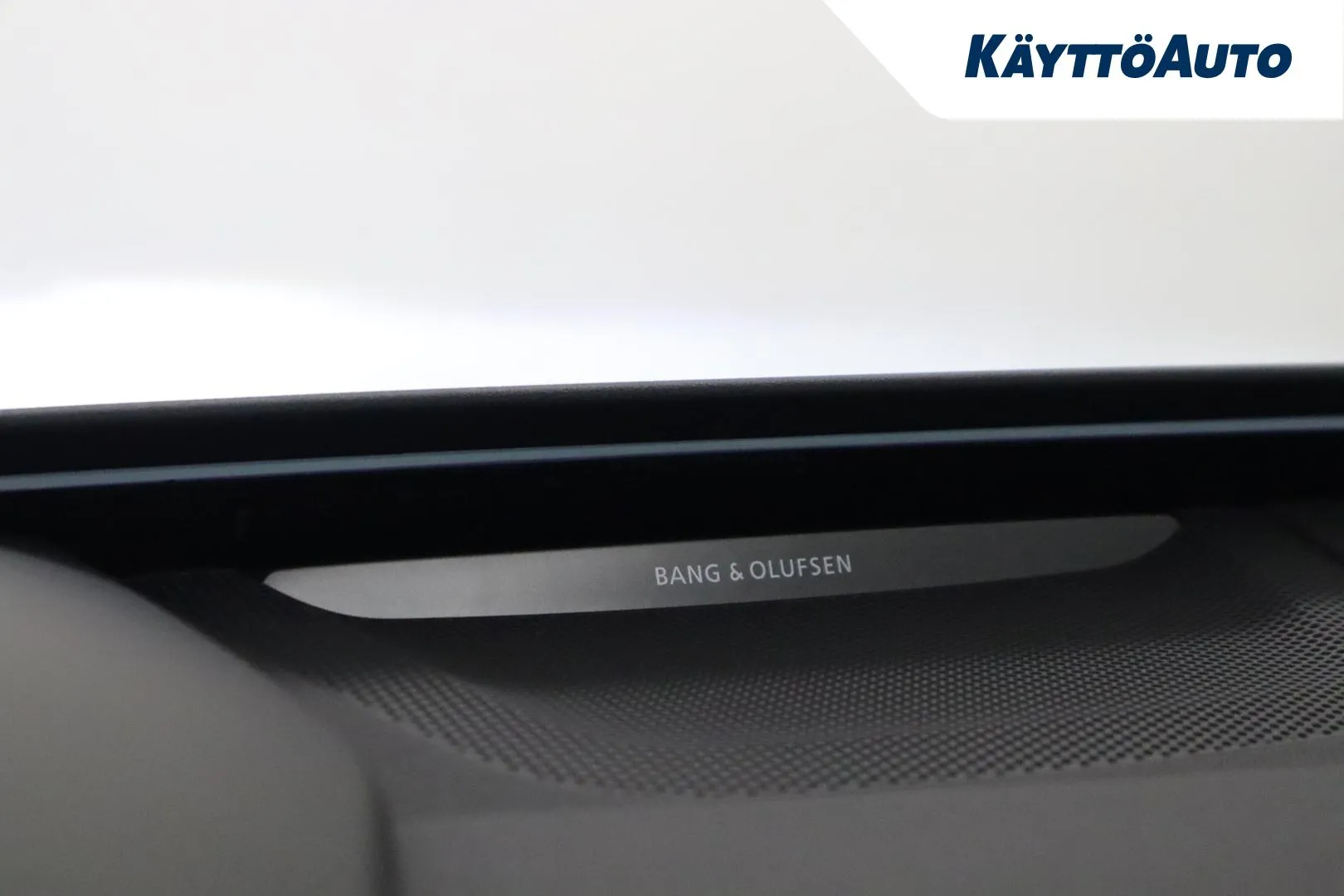 Audi S6 e-tron SZK-266 carousel image