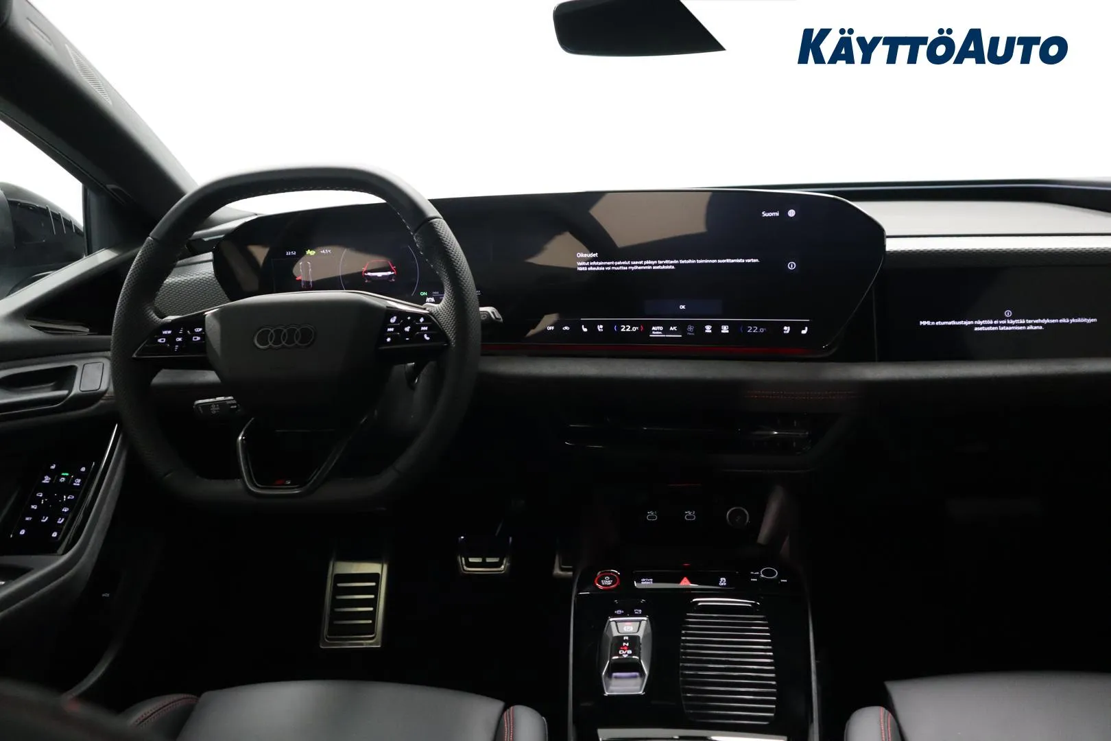Audi S6 e-tron SZK-266 carousel image