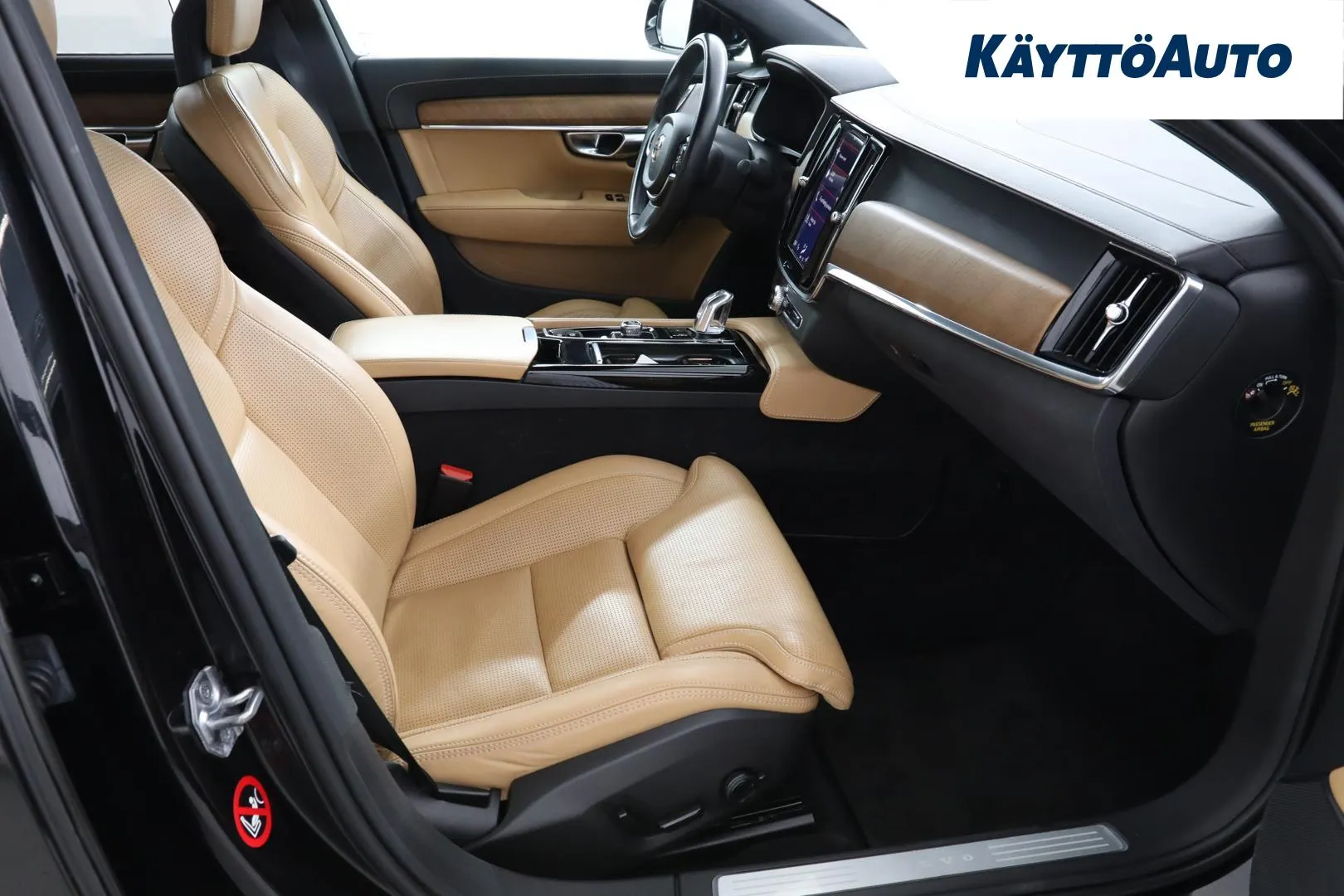 VOLVO S90 RTN-162 carousel image