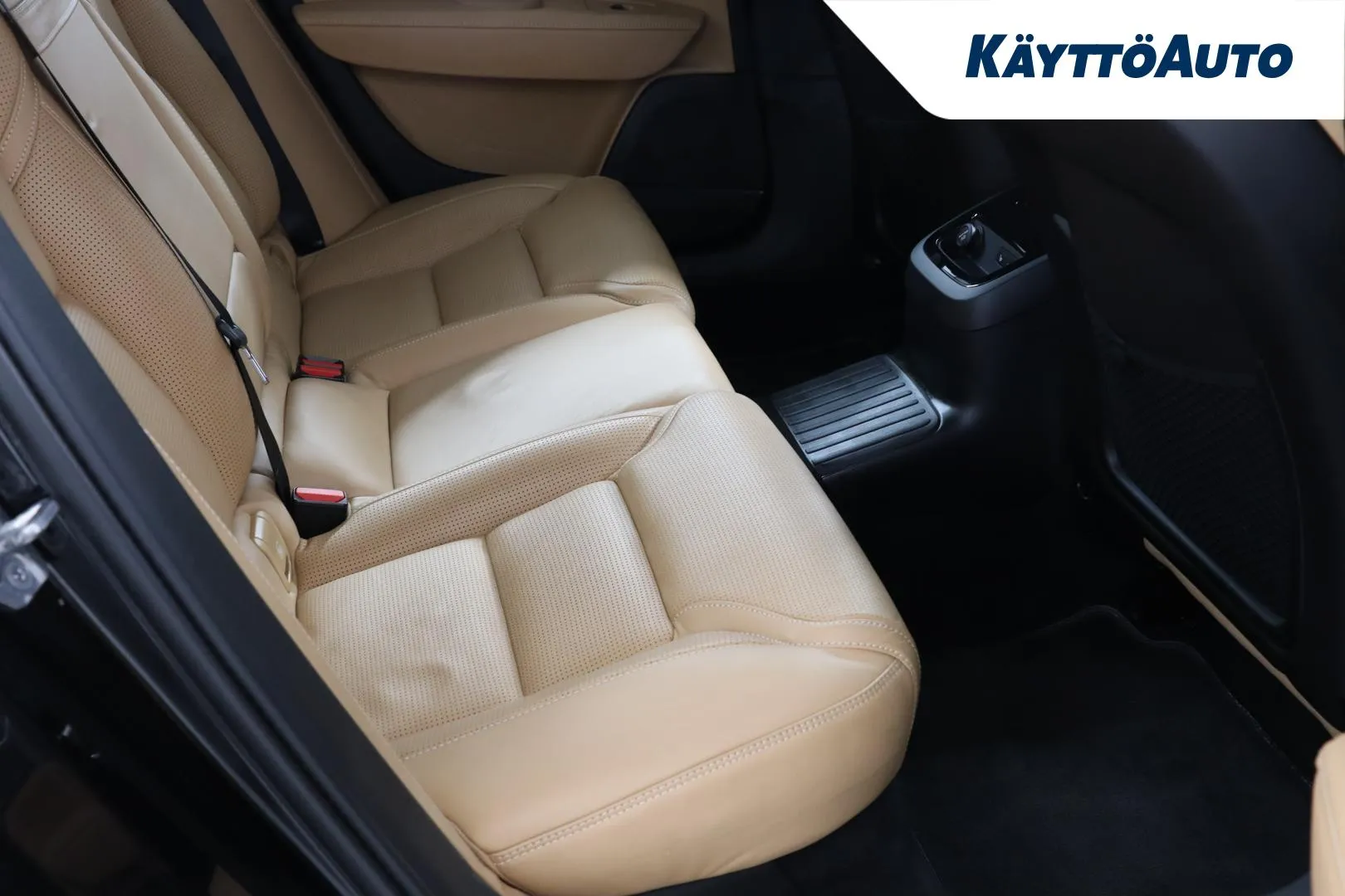 VOLVO S90 RTN-162 carousel image