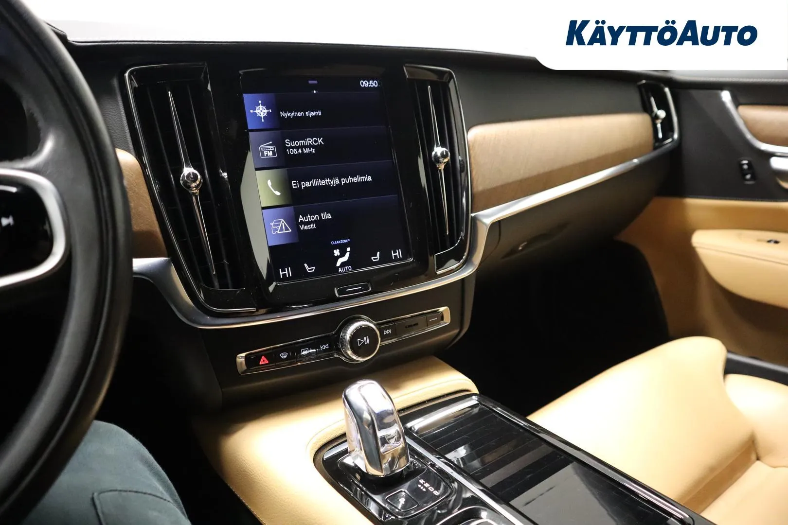 VOLVO V90 BXJ-393 carousel image