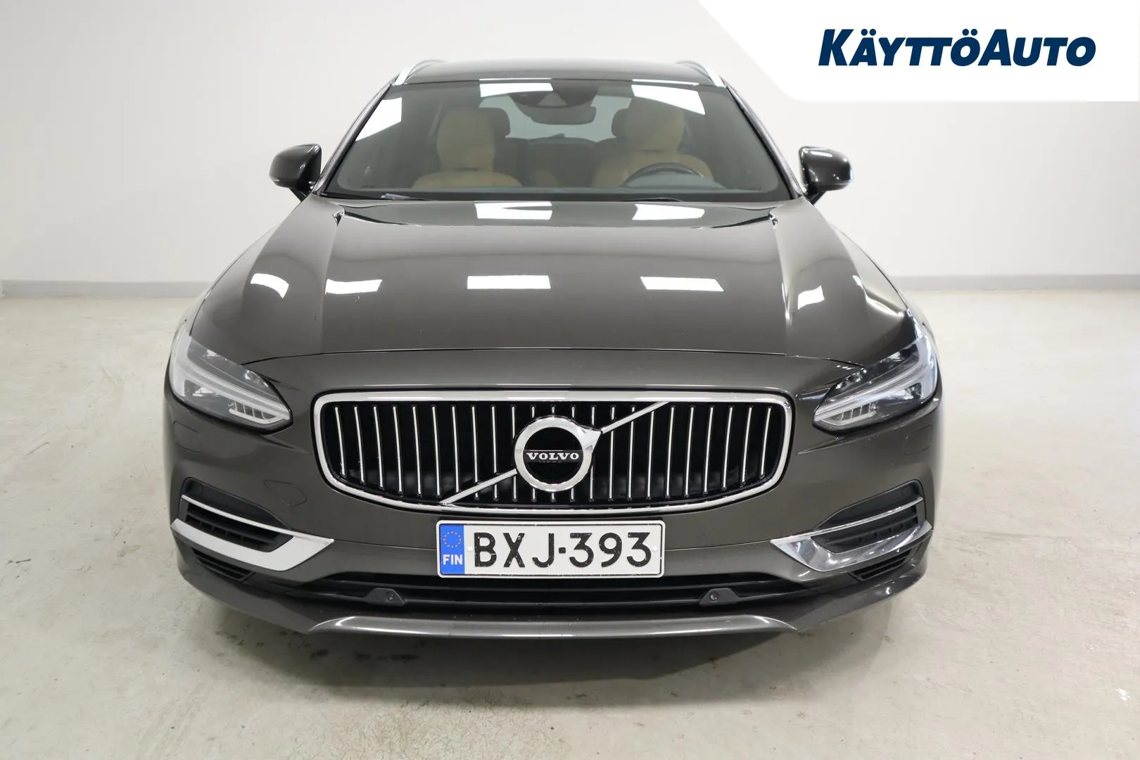 VOLVO V90 BXJ-393 carousel image