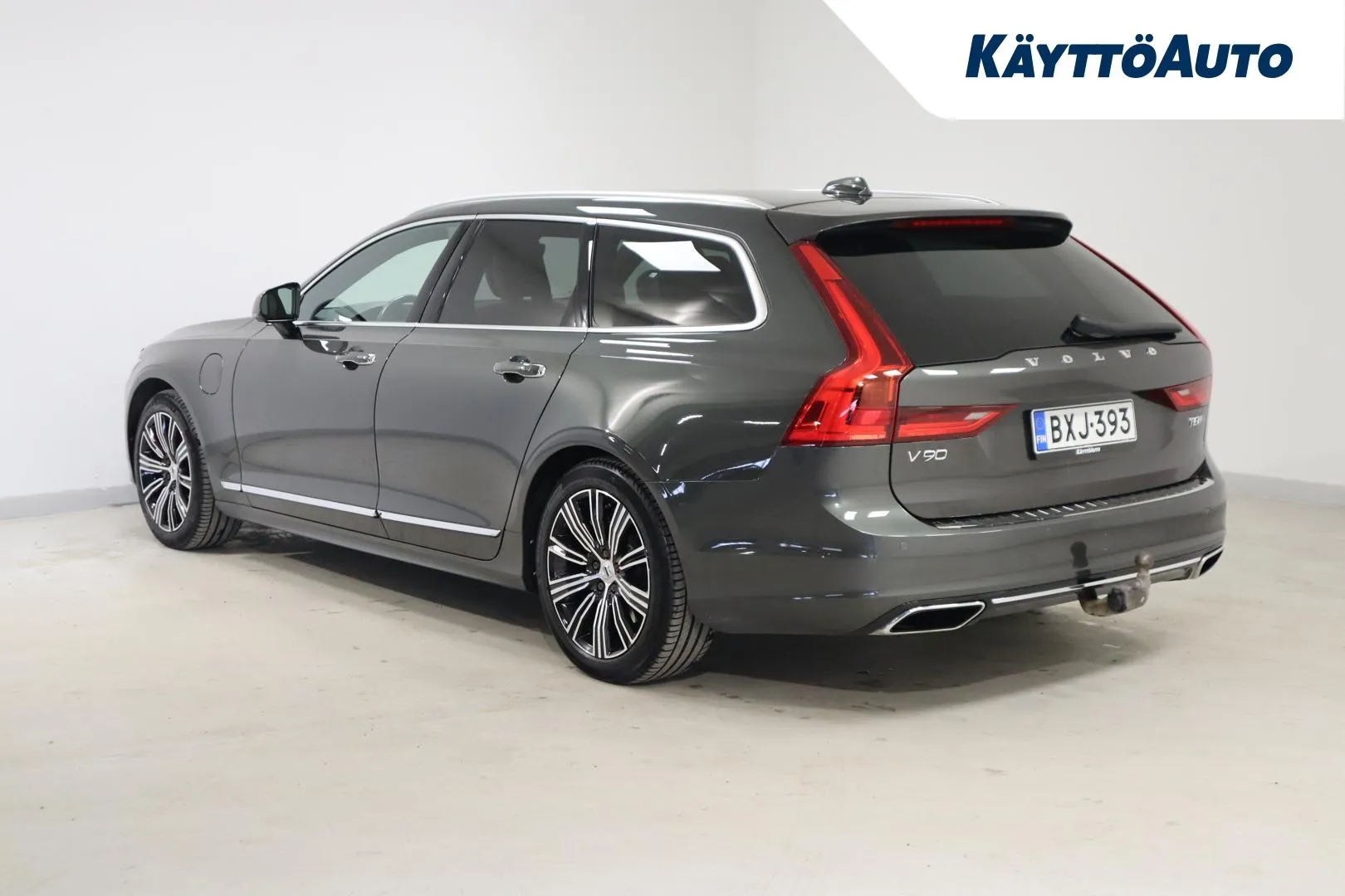 VOLVO V90 BXJ-393 carousel image