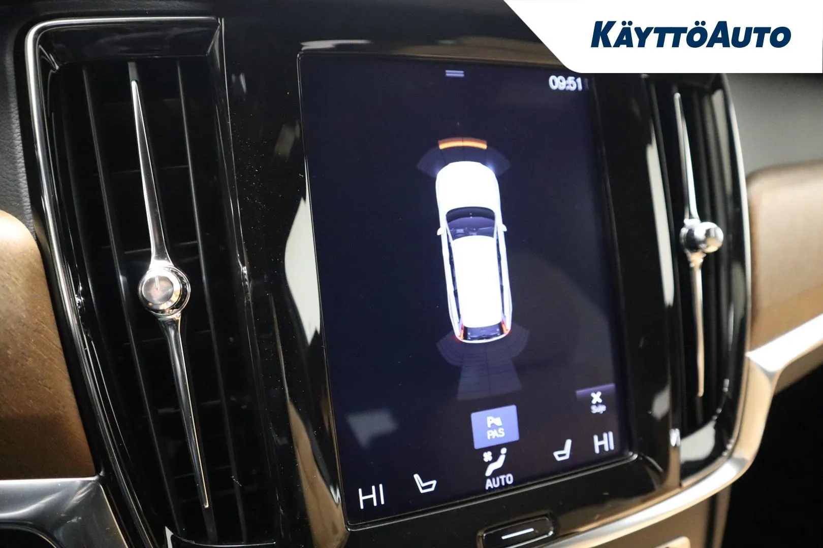 VOLVO V90 BXJ-393 carousel image
