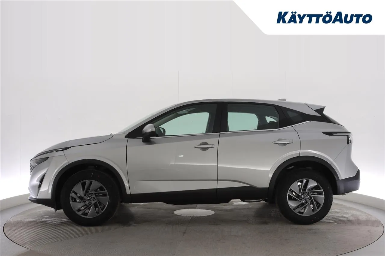 Nissan Qashqai NOE-330 carousel image