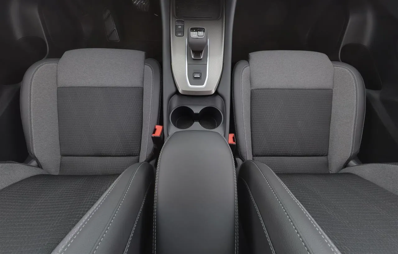 Nissan Qashqai NOE-312 carousel image