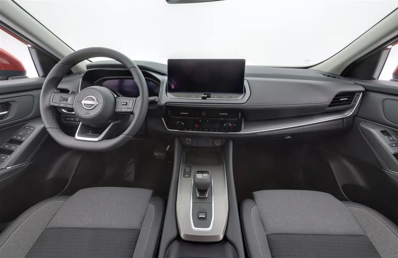 Nissan Qashqai NOE-312 carousel image