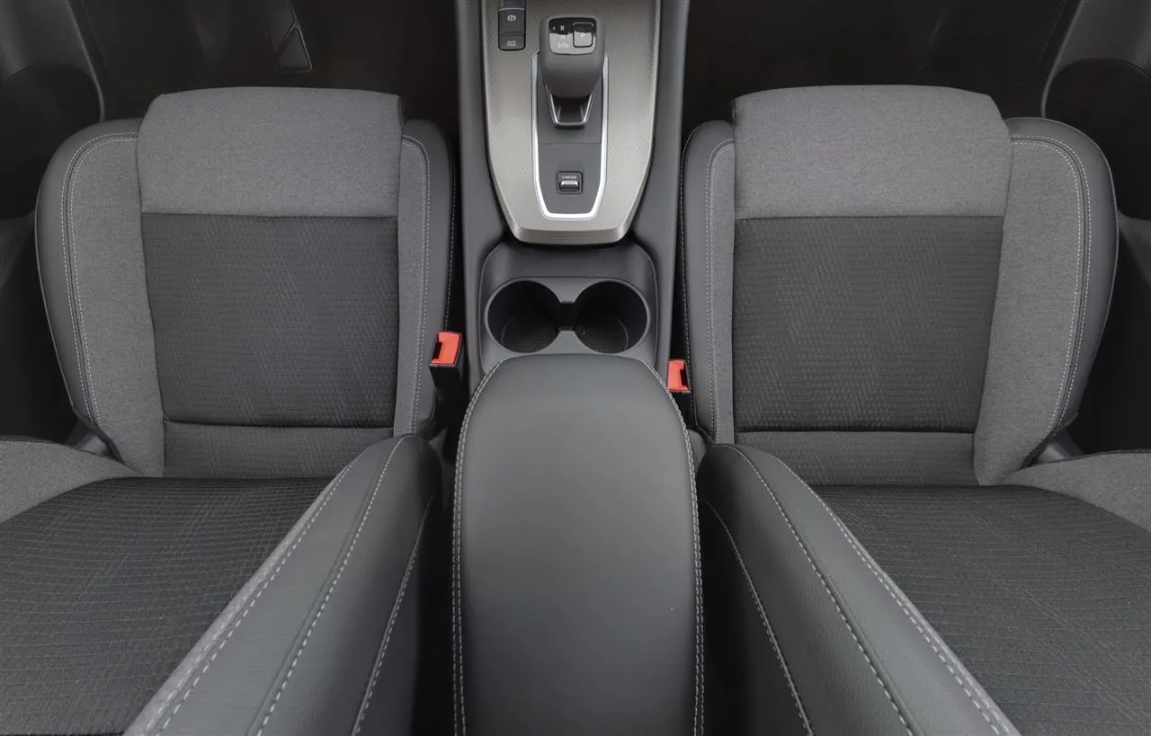 Nissan Qashqai NOE-365 carousel image