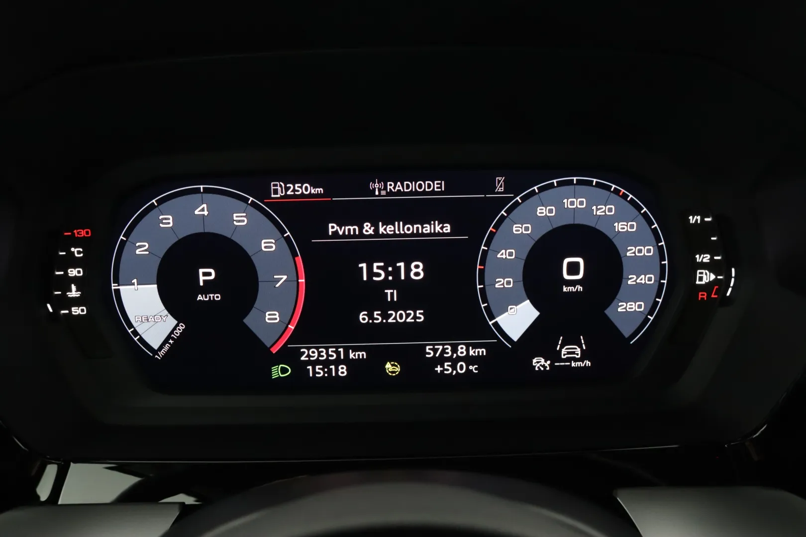 AUDI A3 CRF-587 carousel image