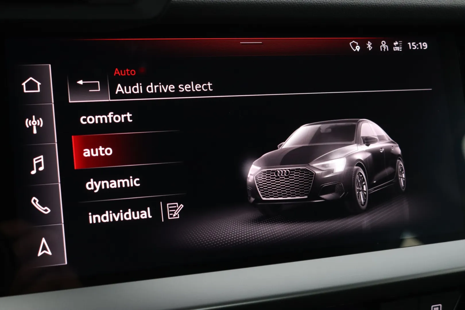 AUDI A3 CRF-587 carousel image