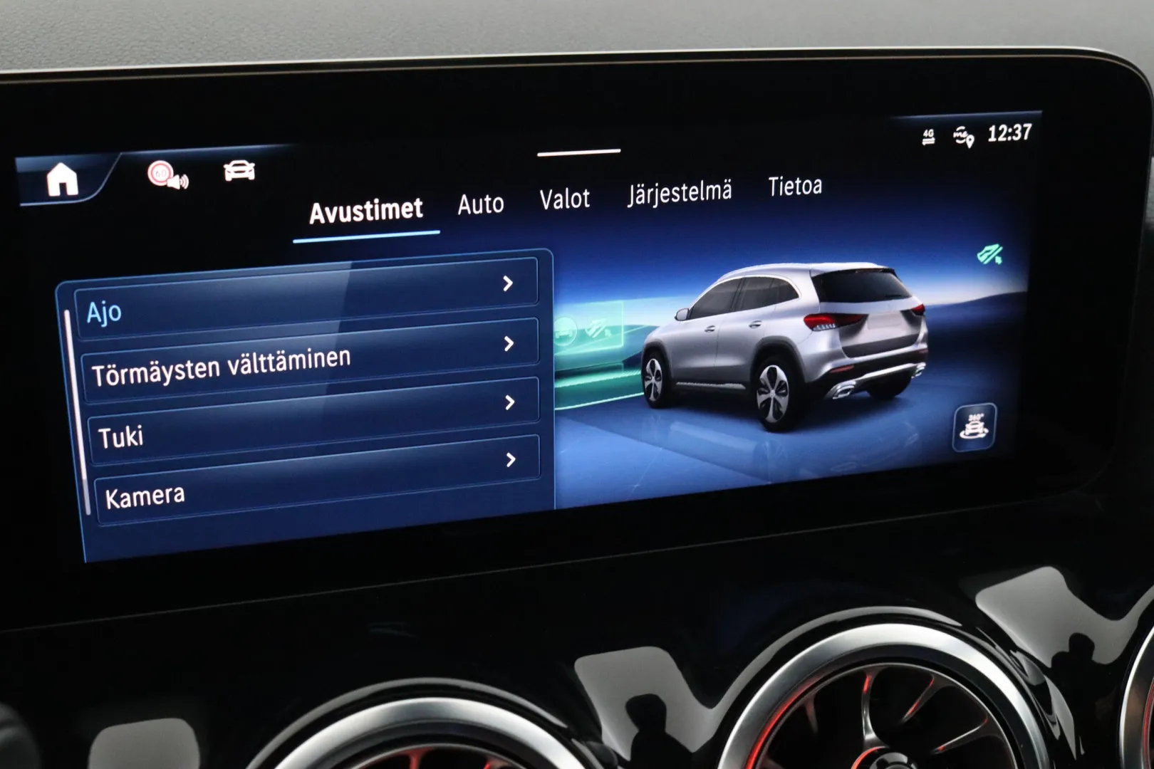 MERCEDES-BENZ GLA XTH-580 carousel image