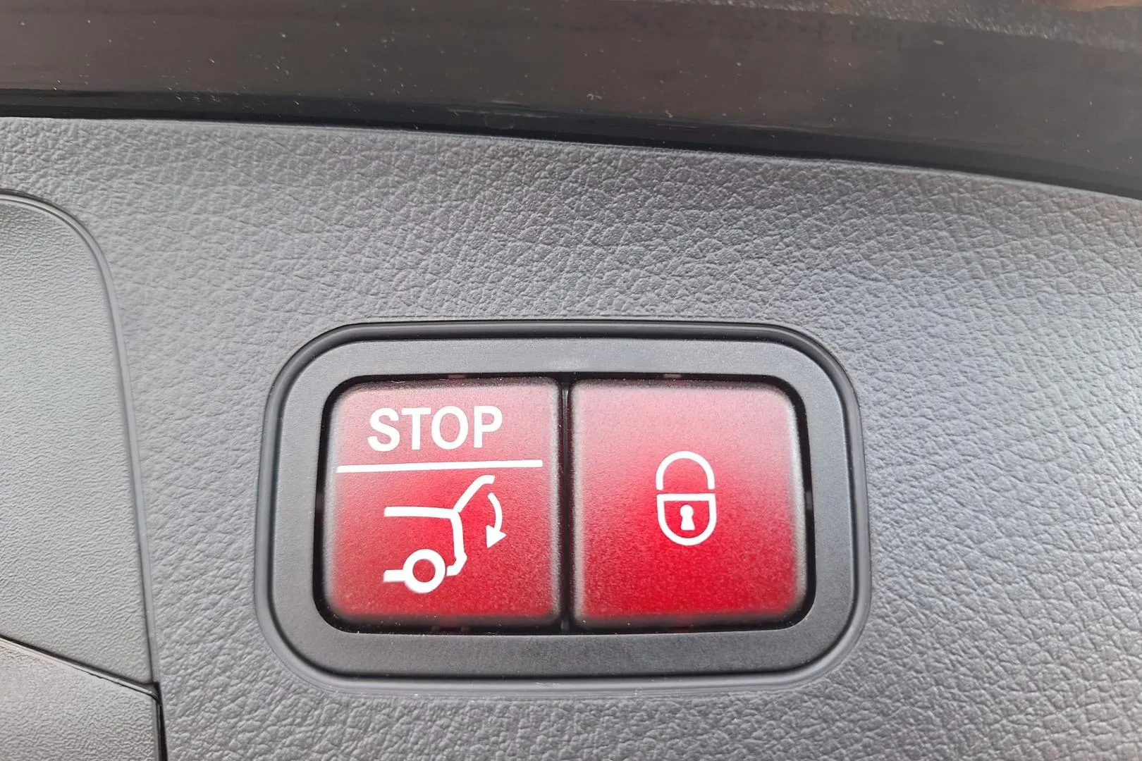 MERCEDES-BENZ GLA XTH-580 carousel image
