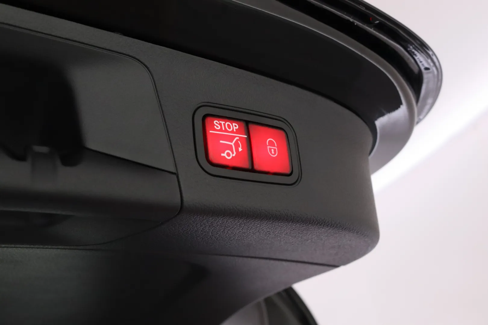 MERCEDES-BENZ GLA XTH-580 carousel image