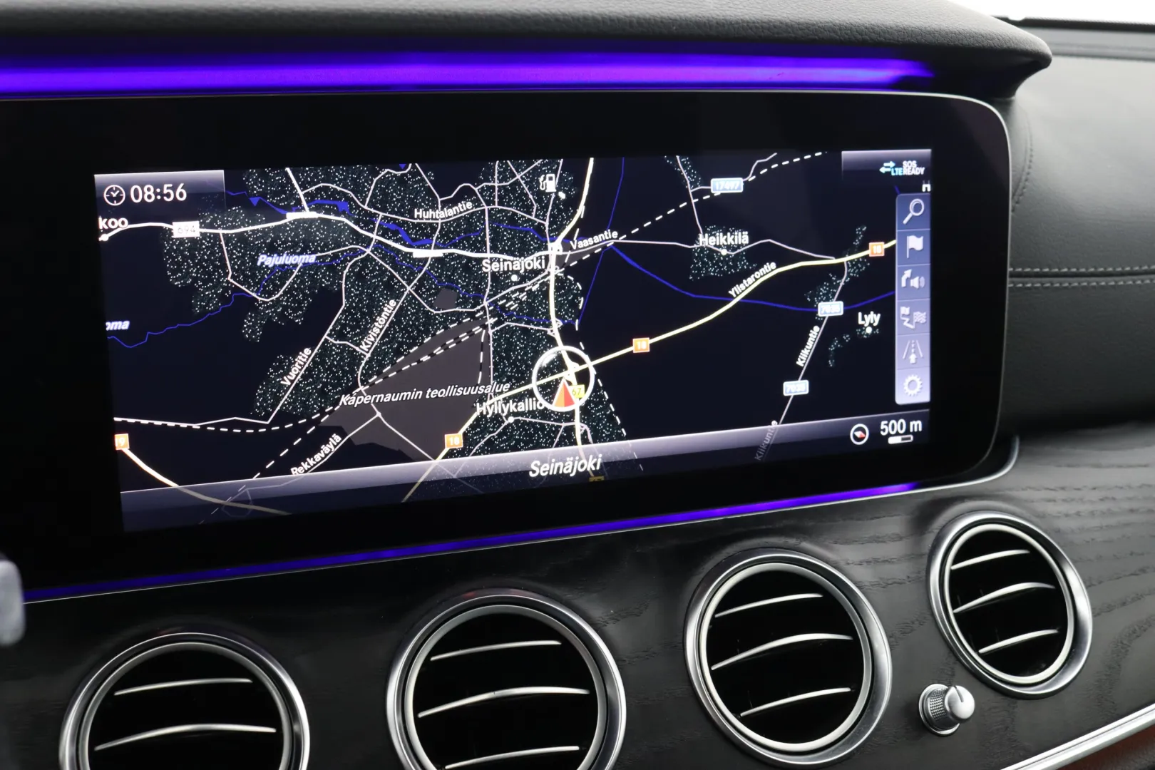 MERCEDES-BENZ E XPL-394 carousel image